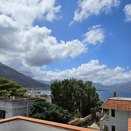Isolahome Isola delle Femmine Esterno foto