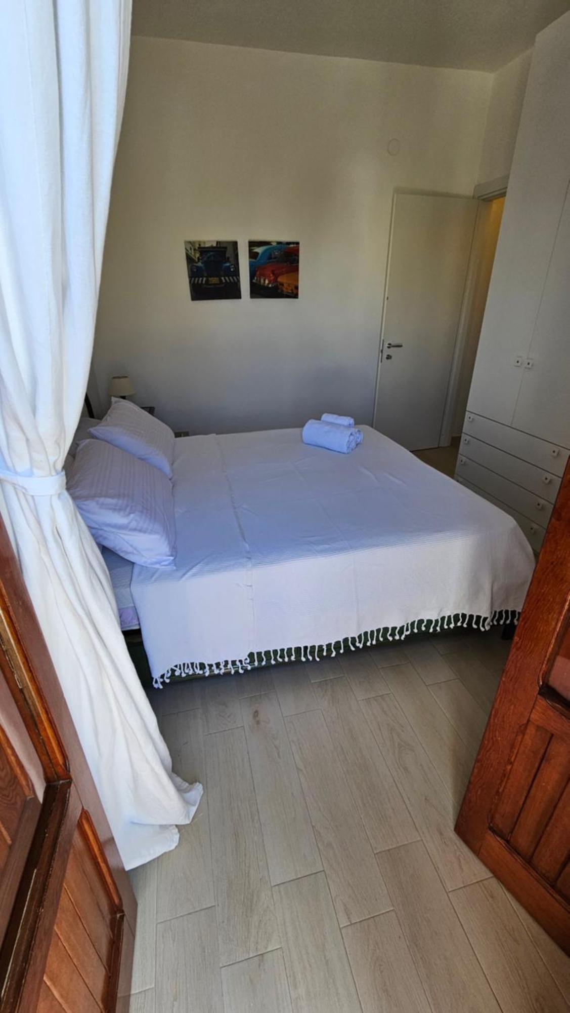 Isolahome Isola delle Femmine Esterno foto